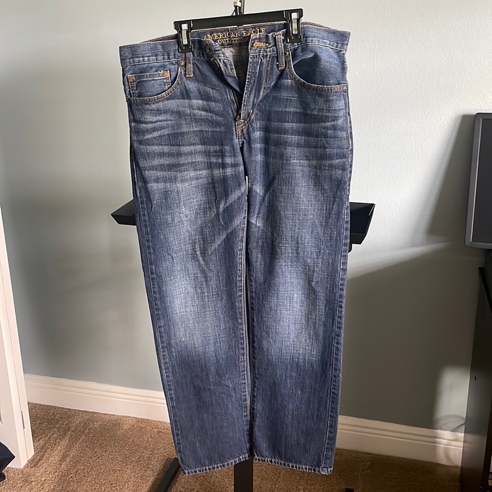 American Eagle Relaxed Straight Jeans 32/32
